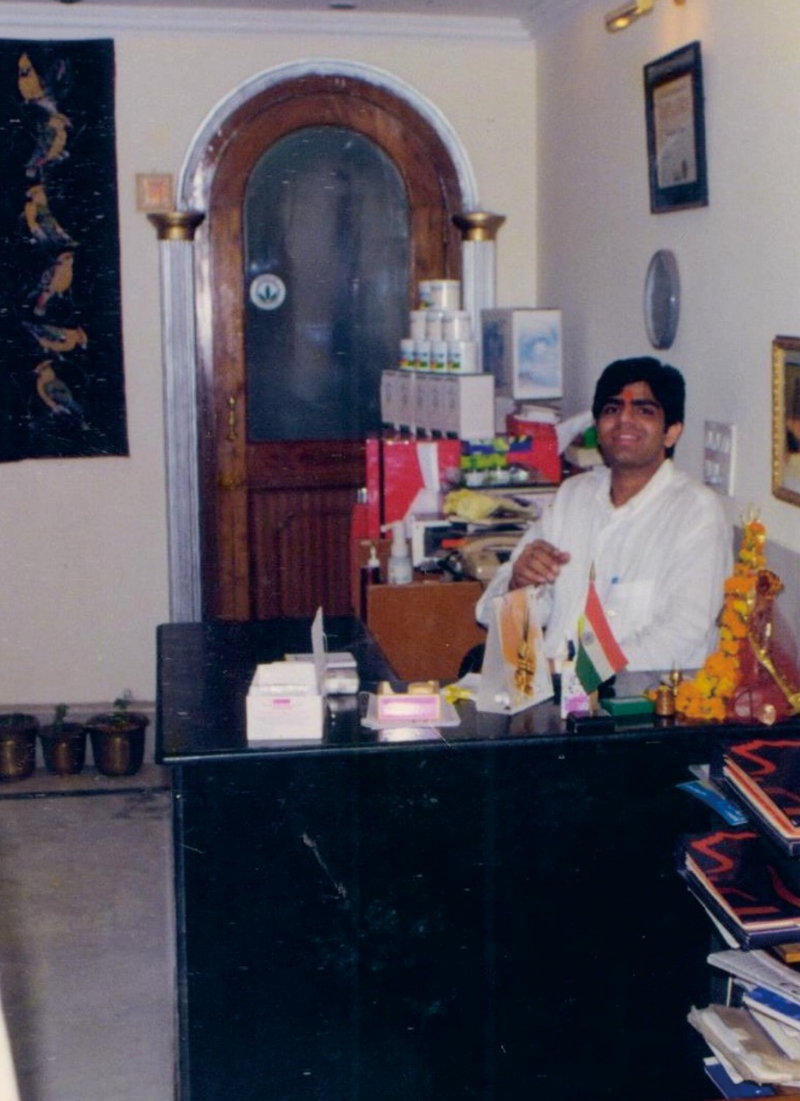 1989 First Geetanjali Salon in Green Park, Delh